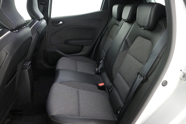 Used Renault Clio 2022 for sale - 76255044: Photo 13
