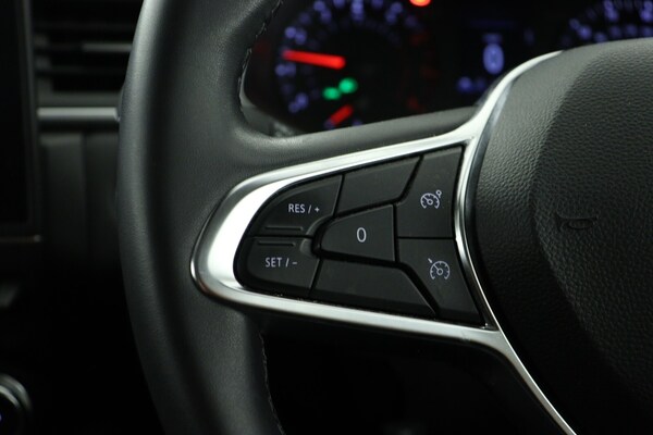 Used Renault Captur 2021 for sale - 76183825: Photo 21