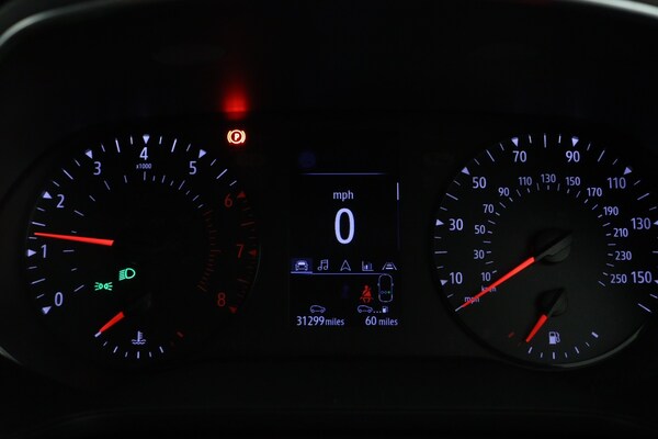 Used Renault Captur 2021 for sale - 76183825: Photo 23
