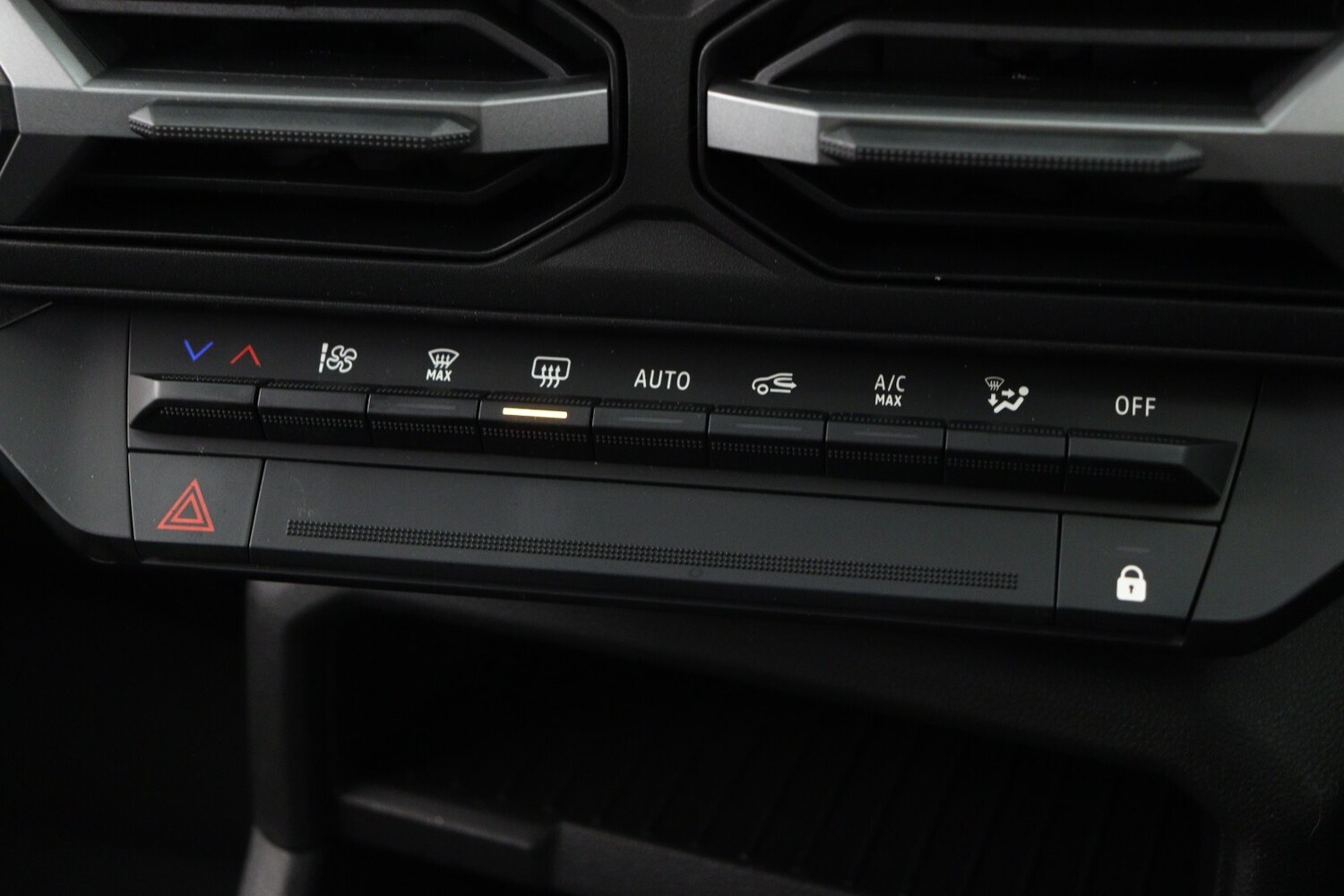 Used Dacia Duster 2025 for sale - 76614889: Photo 19