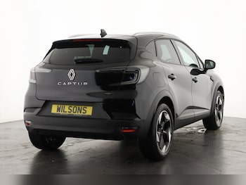Used Renault Captur 2025 for sale - 76615418: Photo