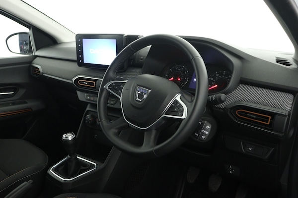 Used Dacia Sandero Stepway 2022 for sale - 76184004: Photo 14