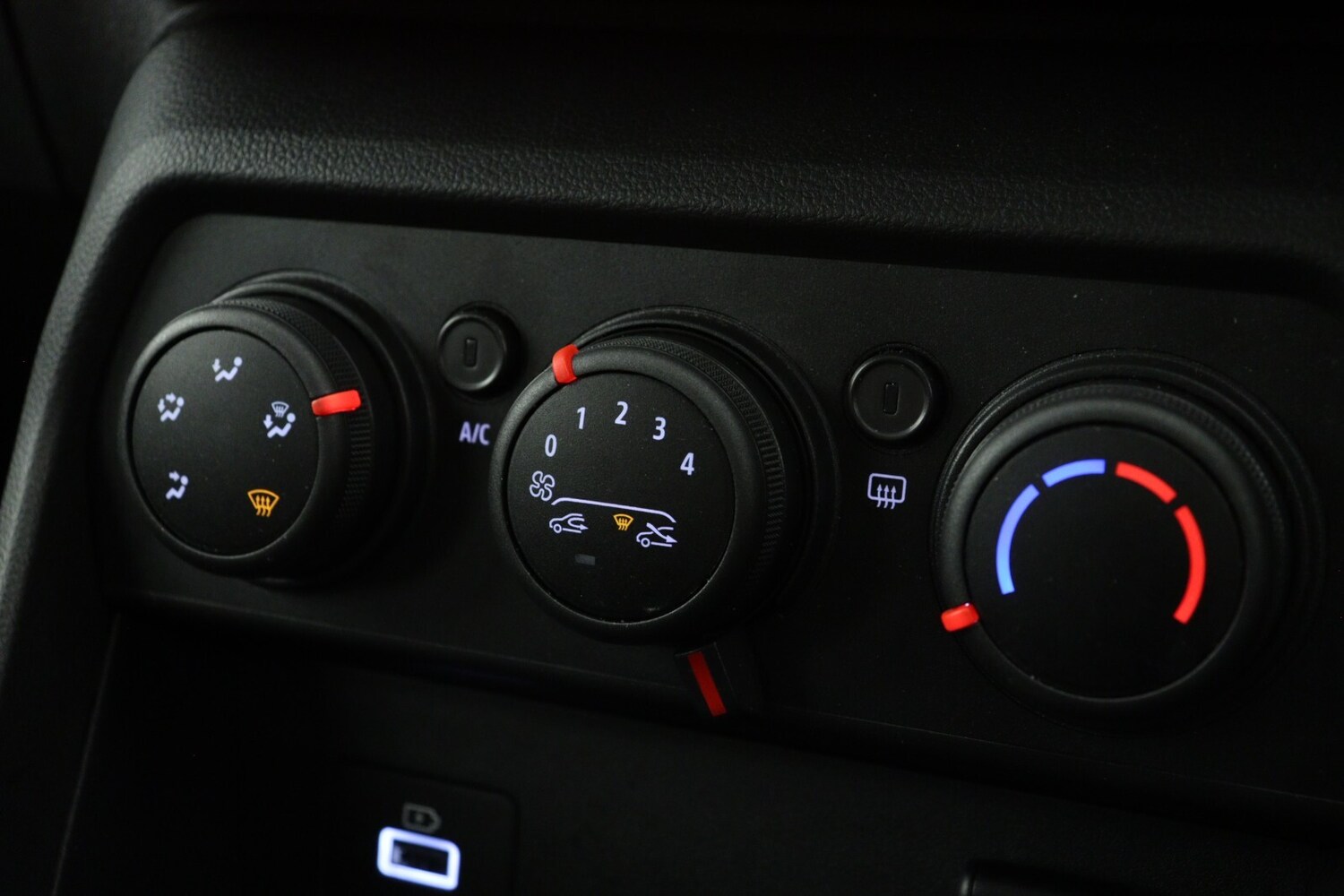 Used Dacia Sandero Stepway 2022 for sale - 76184004: Photo 19