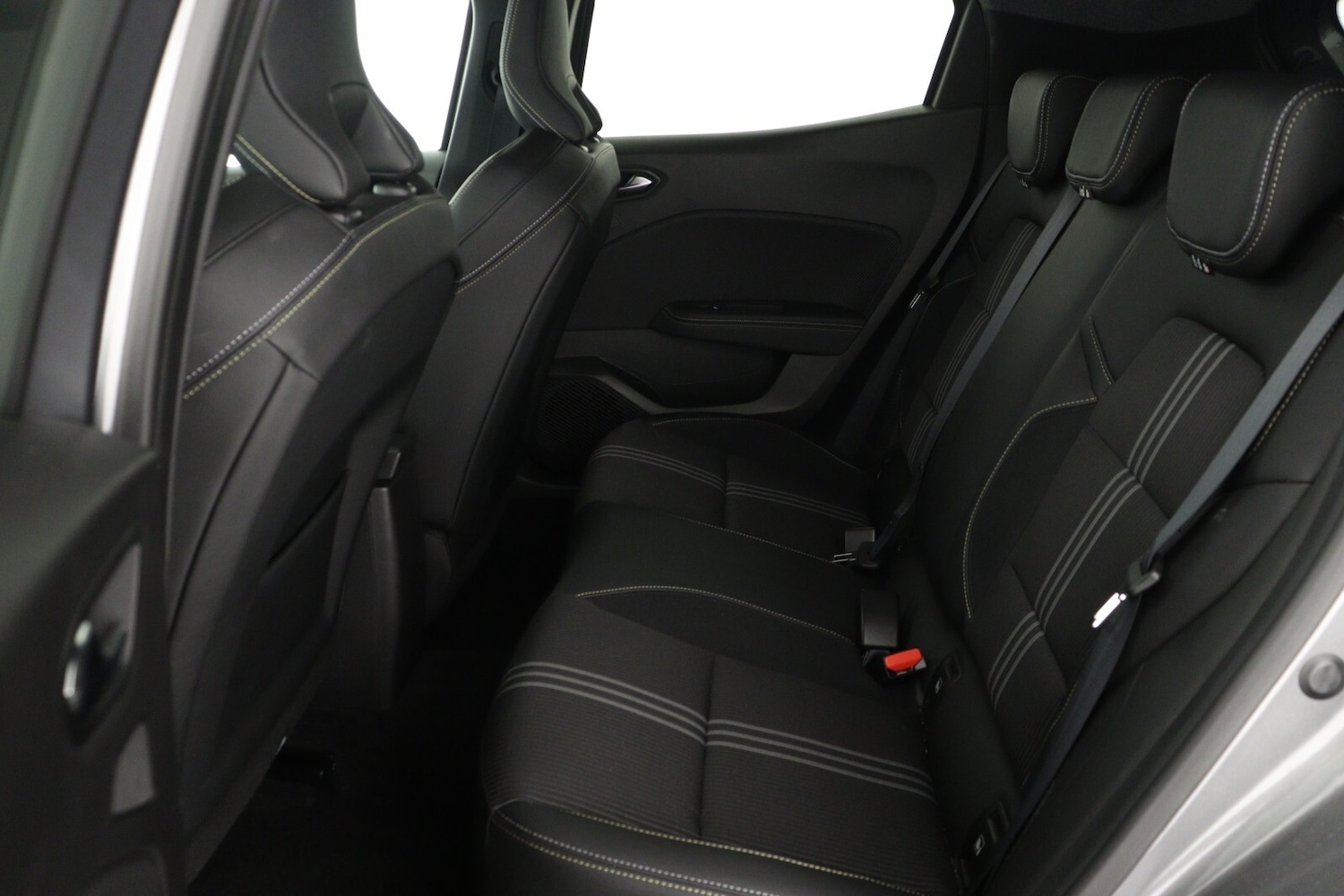 Used Renault Clio 2023 for sale - 76873177: Photo 19