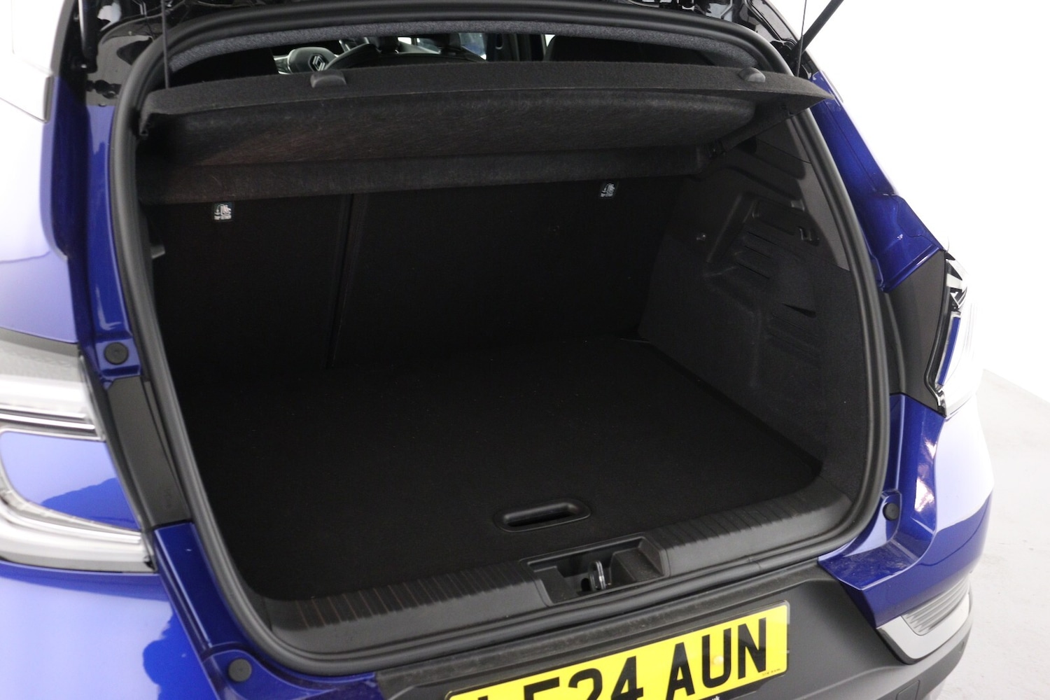 Used Renault Captur 2025 for sale - 77218845: Photo 9