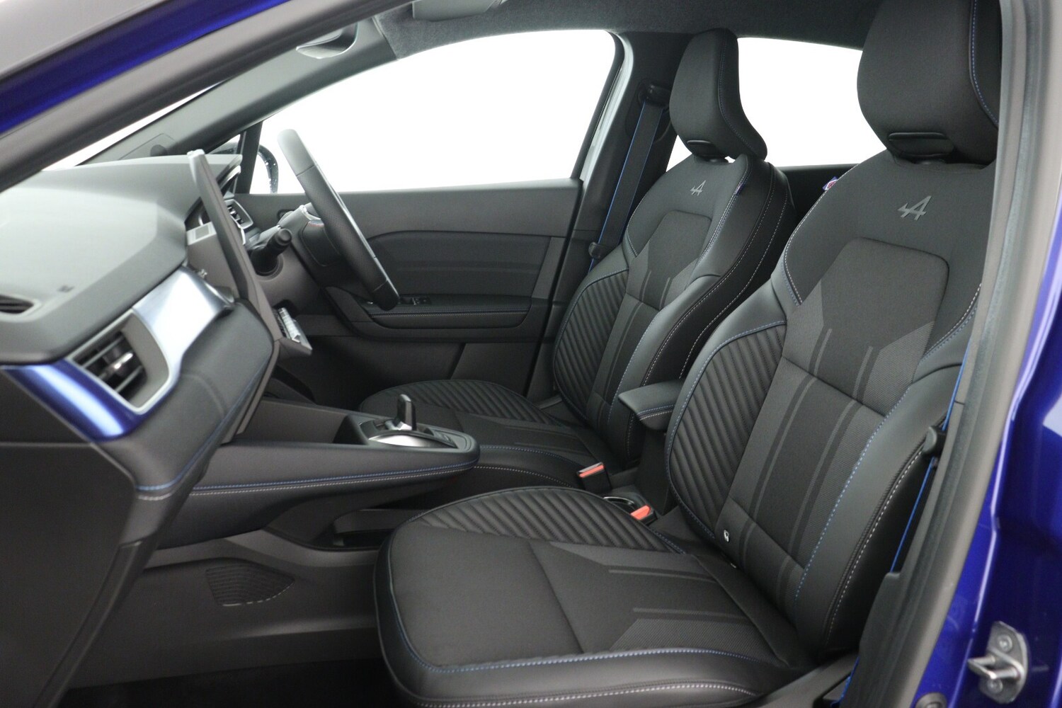 Used Renault Captur 2026 for sale - 77084850: Photo 10