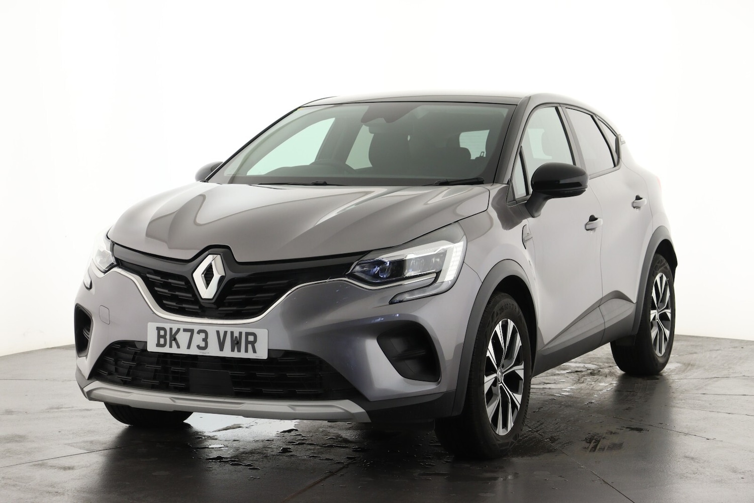 Used Renault Captur 2023 for sale - 76873148: Photo 6