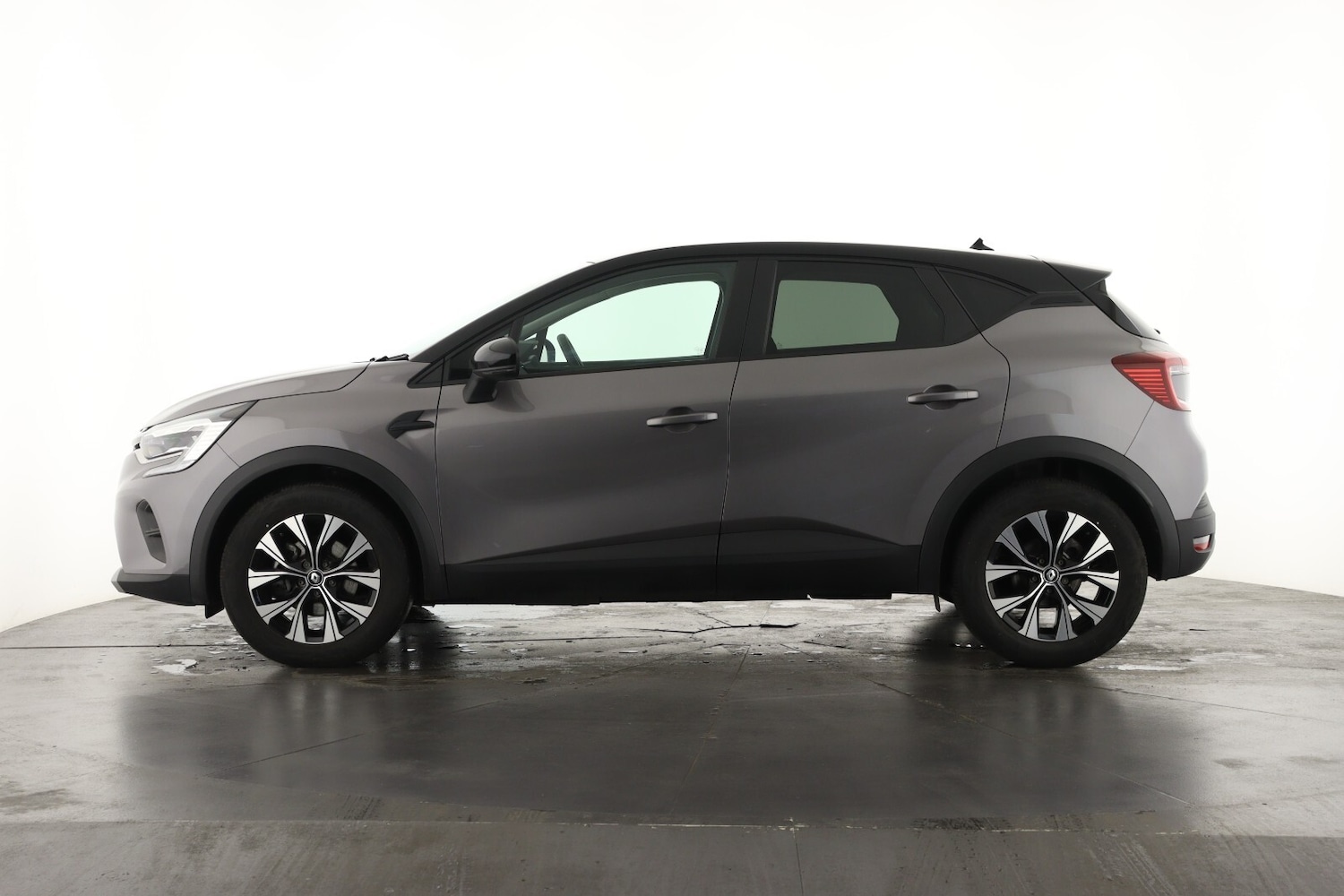 Used Renault Captur 2023 for sale - 76873148: Photo 7