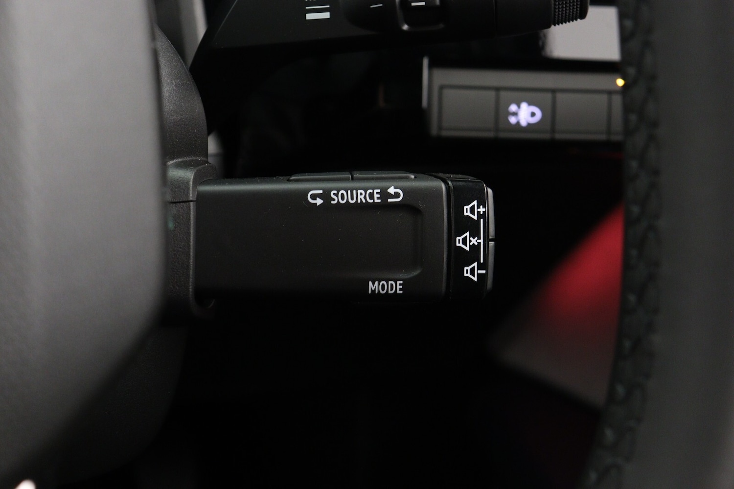 Used Renault 5 2025 for sale - 76871804: Photo 32