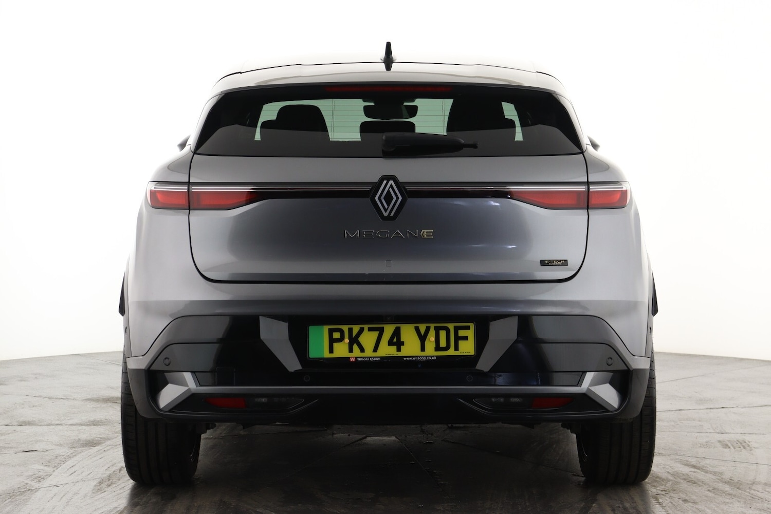 Used Renault Megane E Tech 2024 for sale - 76870367: Photo 2