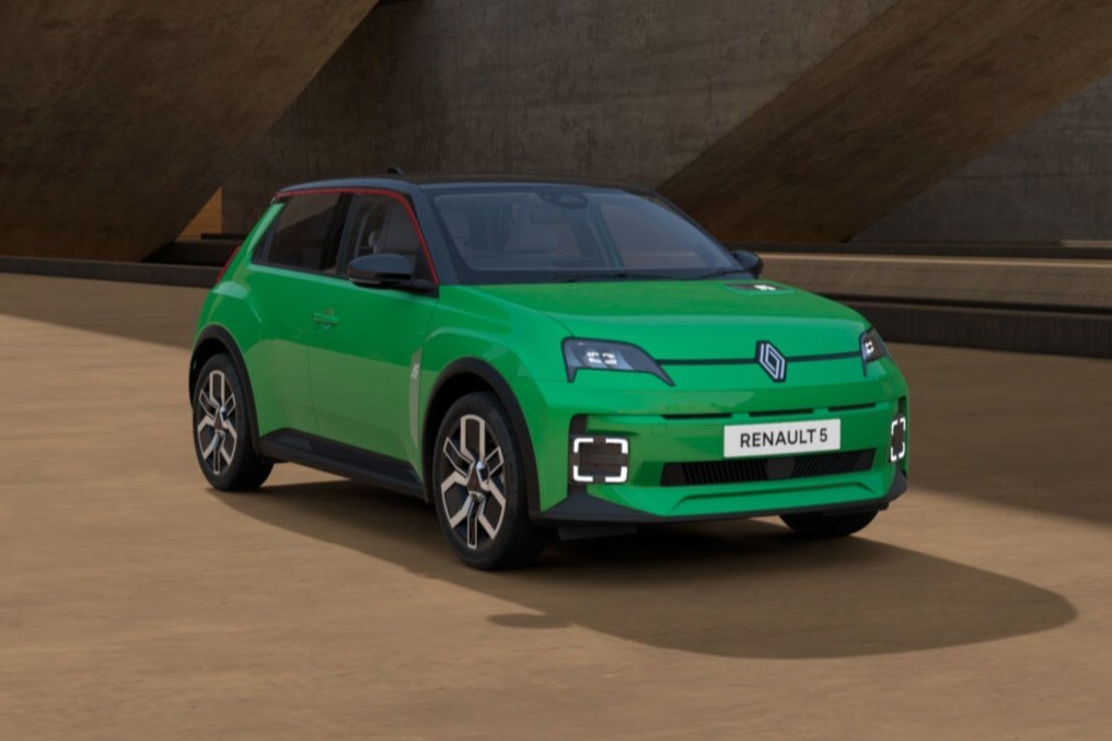 Used Renault 5 2025 for sale - 76871801: Photo 1