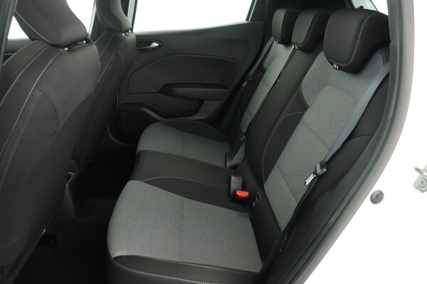 Used Renault Clio 2024 for sale - 75763568: Photo 13