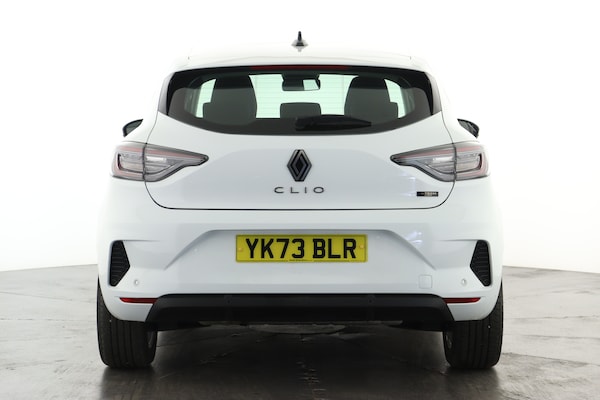 Used Renault Clio 2024 for sale - 75763568: Photo 2