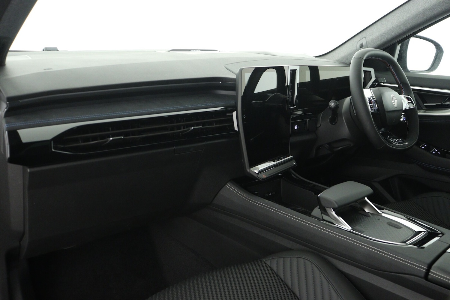 Used Renault Austral 2025 for sale - 76869686: Photo 15