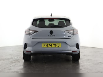 Used Renault Clio 2025 for sale - 75776099: Photo