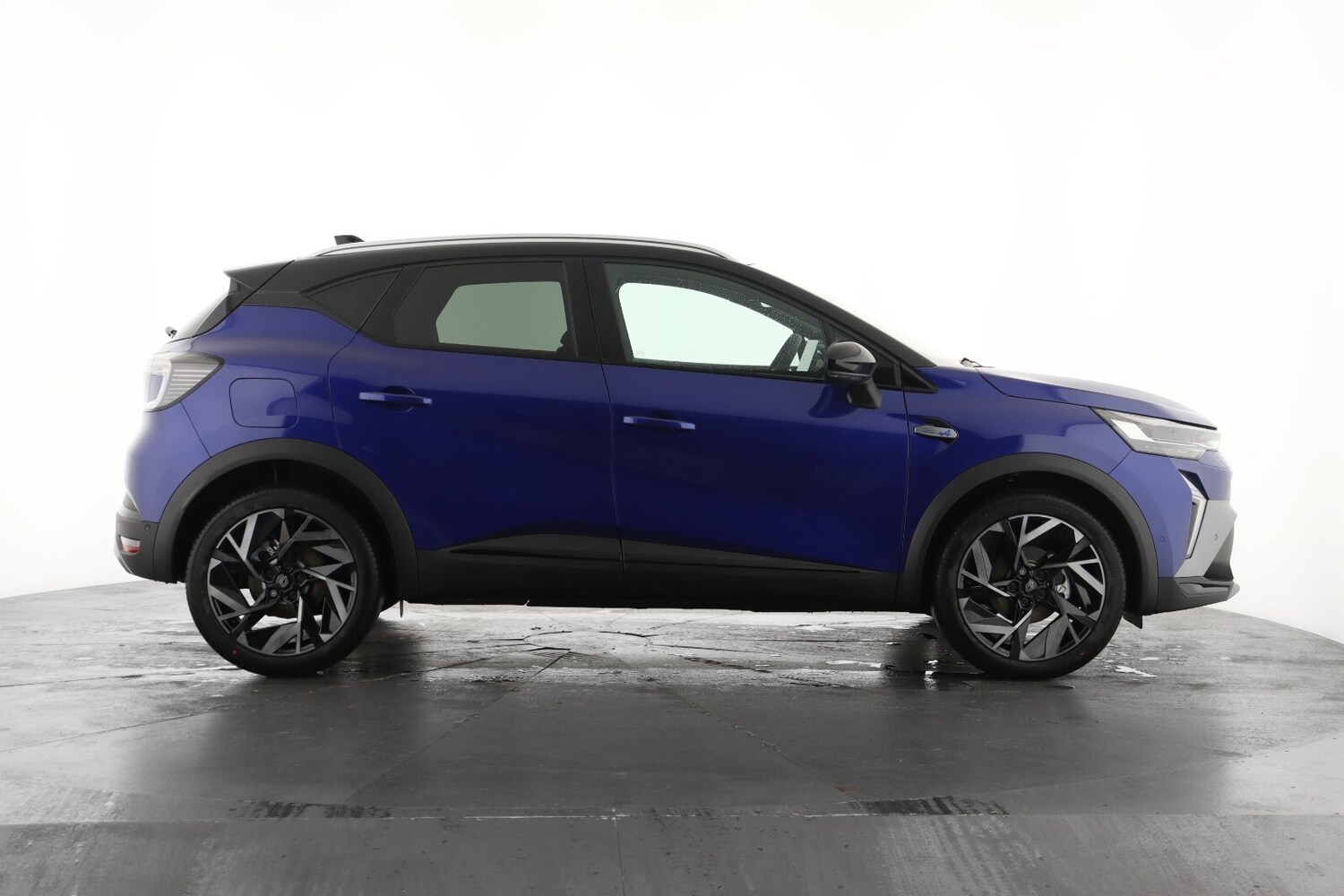 Used Renault Captur 2026 for sale - 77083654: Photo 4