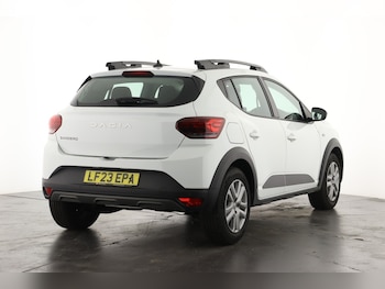 Used Dacia Sandero Stepway 2023 for sale - 76731596: Photo