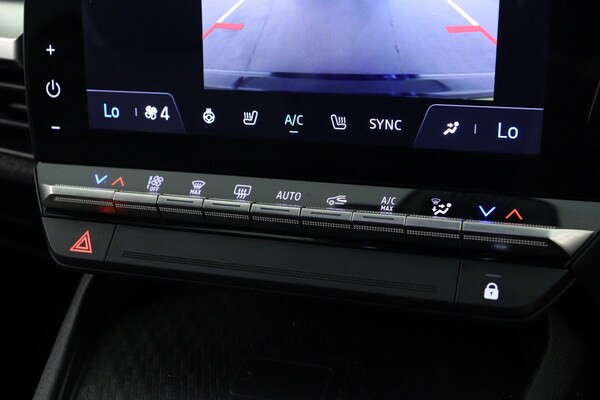 Used Renault Megane E Tech 2023 for sale - 75771535: Photo 20