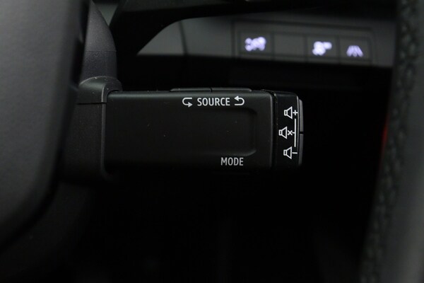 Used Renault Megane E Tech 2023 for sale - 75771535: Photo 25