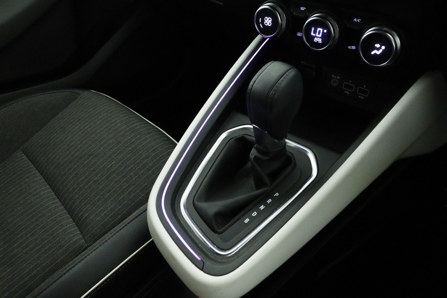 Used Renault Clio 2023 for sale - 76870054: Photo 16