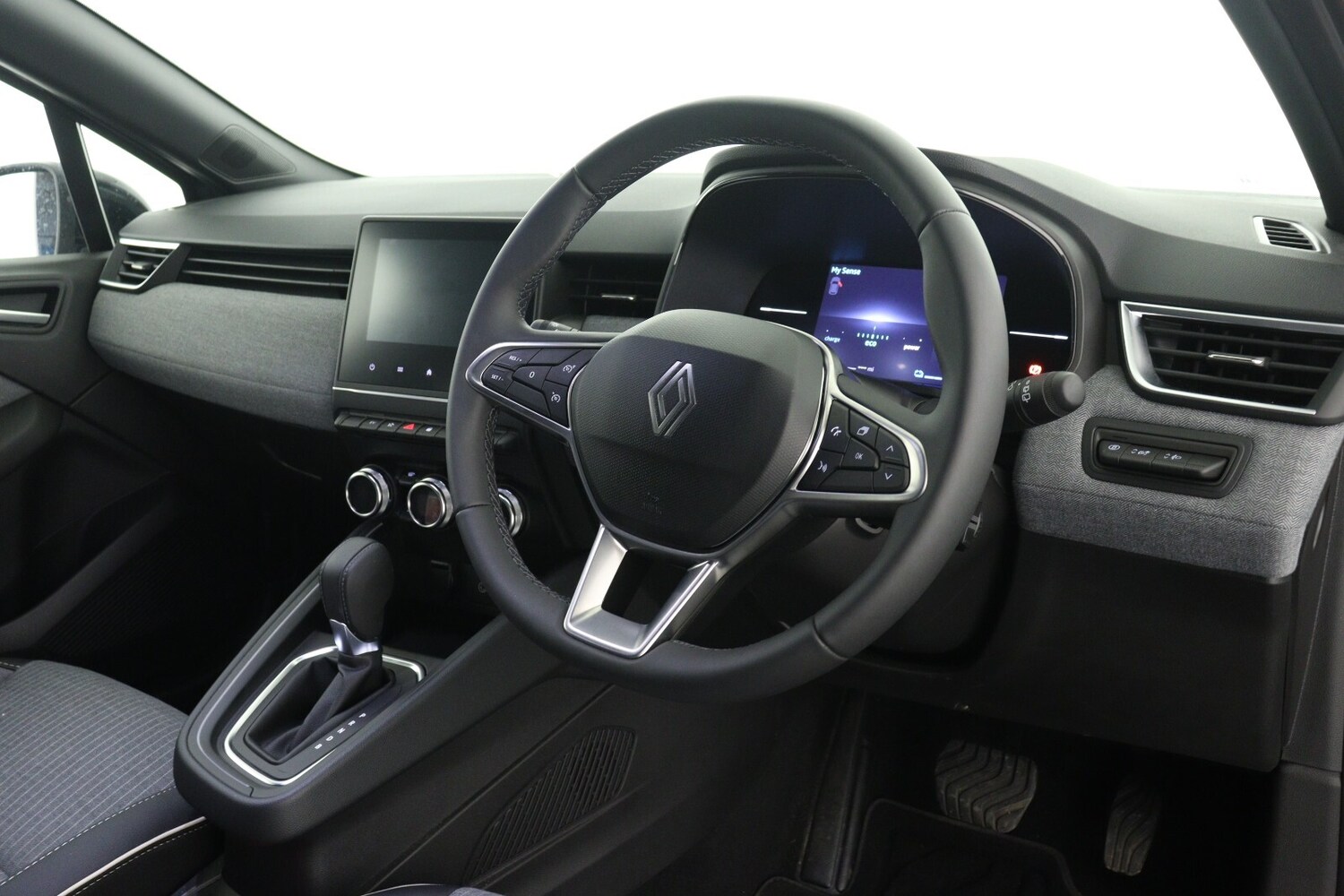 Used Renault Clio 2024 for sale - 77627605: Photo 14