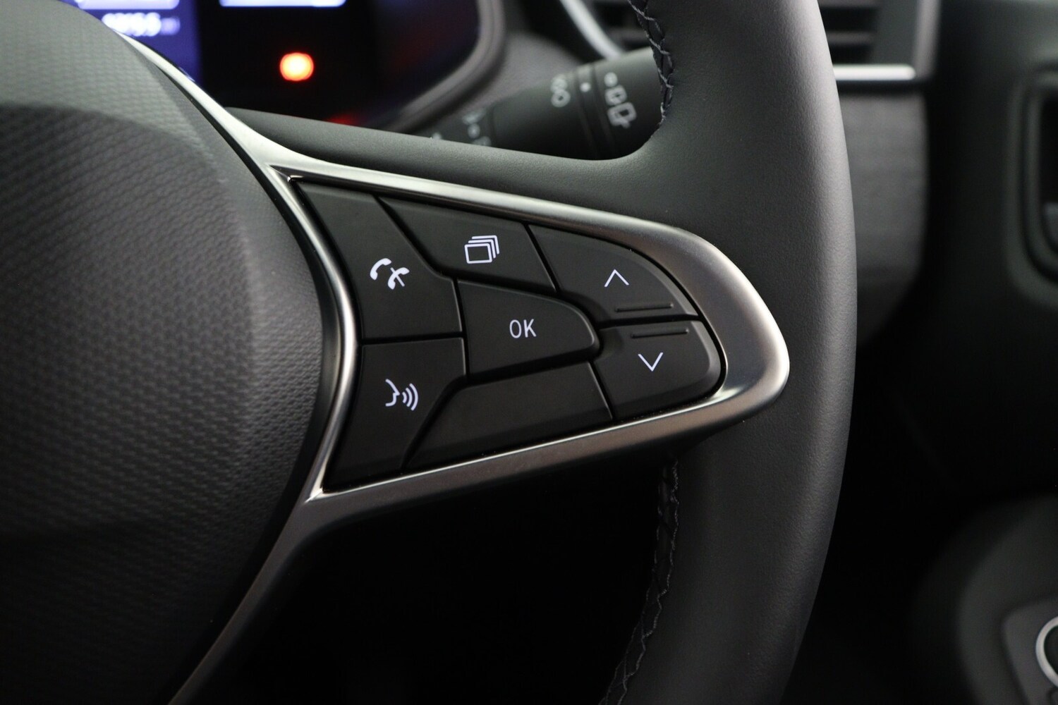 Used Renault Clio 2024 for sale - 77627605: Photo 25