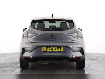 Used Renault Clio 2024 for sale - 77627605: Photo