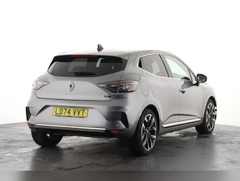 Used Renault Clio 2024 for sale - 77627605: Photo