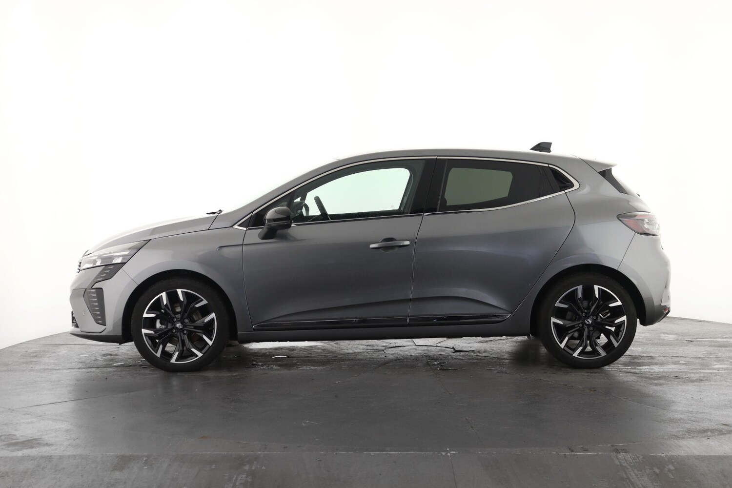 Used Renault Clio 2024 for sale - 77627605: Photo 8