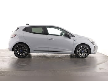Used Renault Clio 2025 for sale - 75323974: Photo