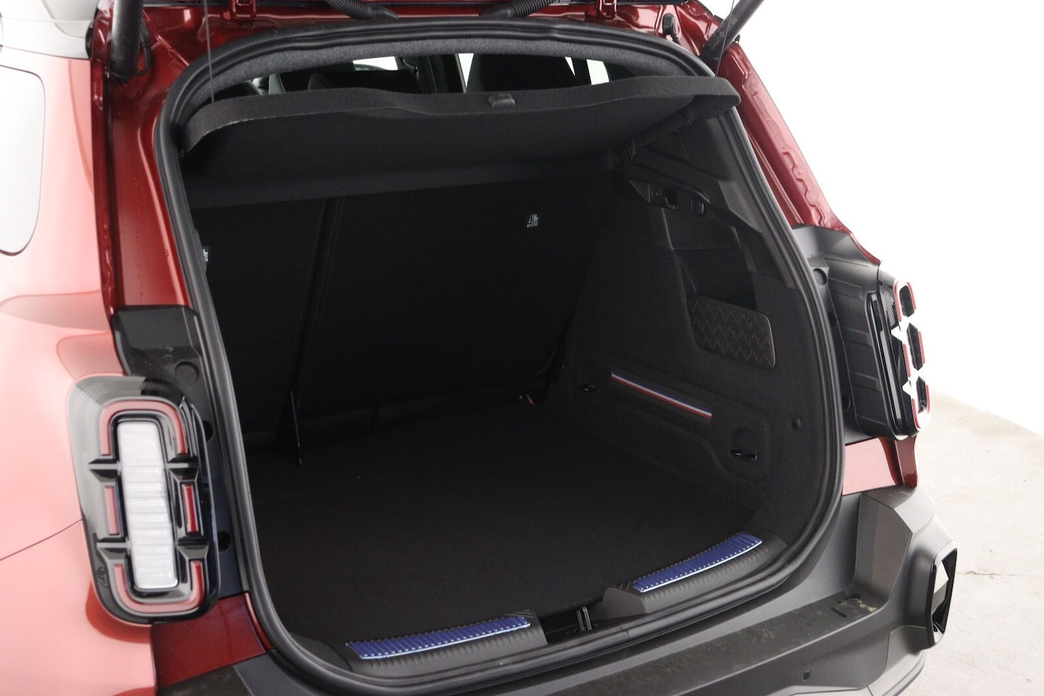 Used Renault 4 2026 for sale - 78158699: Photo 9