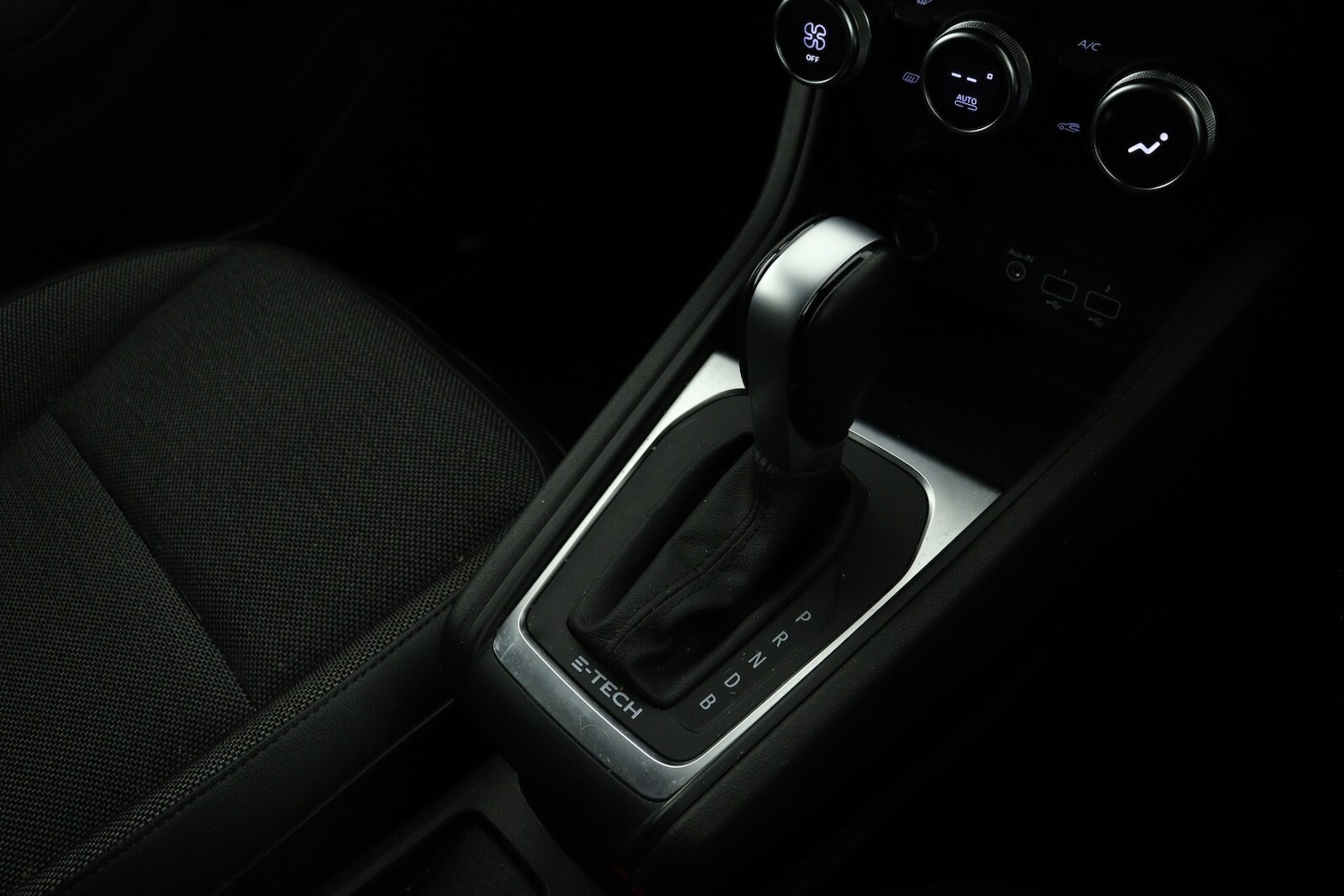 Used Renault Captur 2022 for sale - 76684297: Photo 18