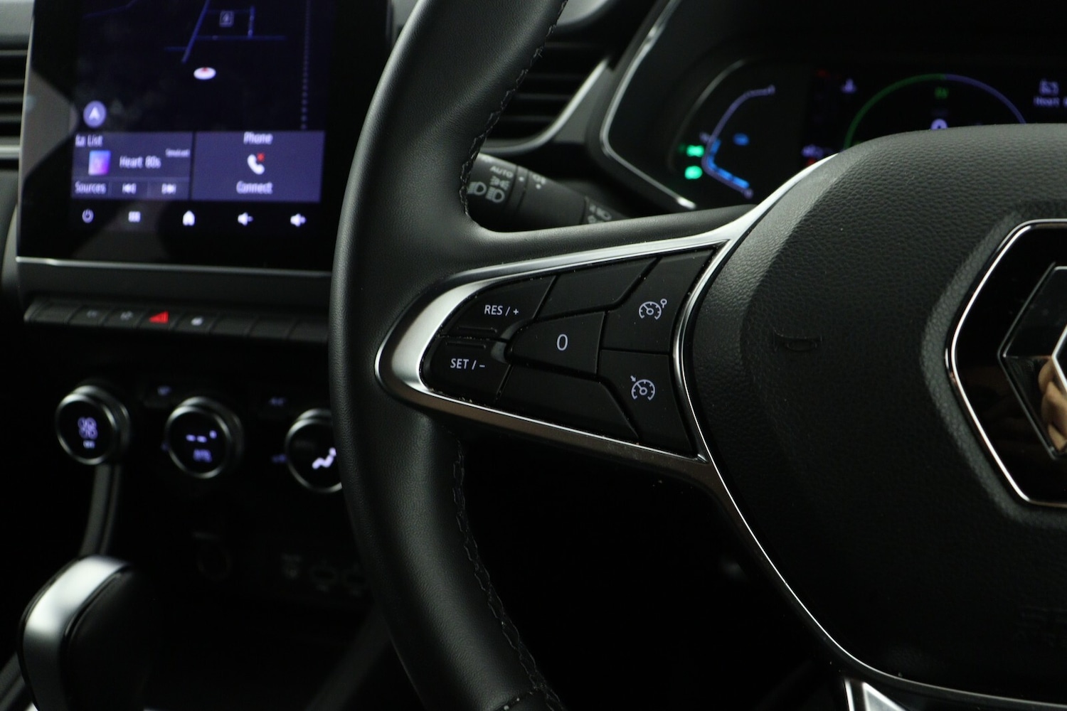 Used Renault Captur 2022 for sale - 76684297: Photo 19