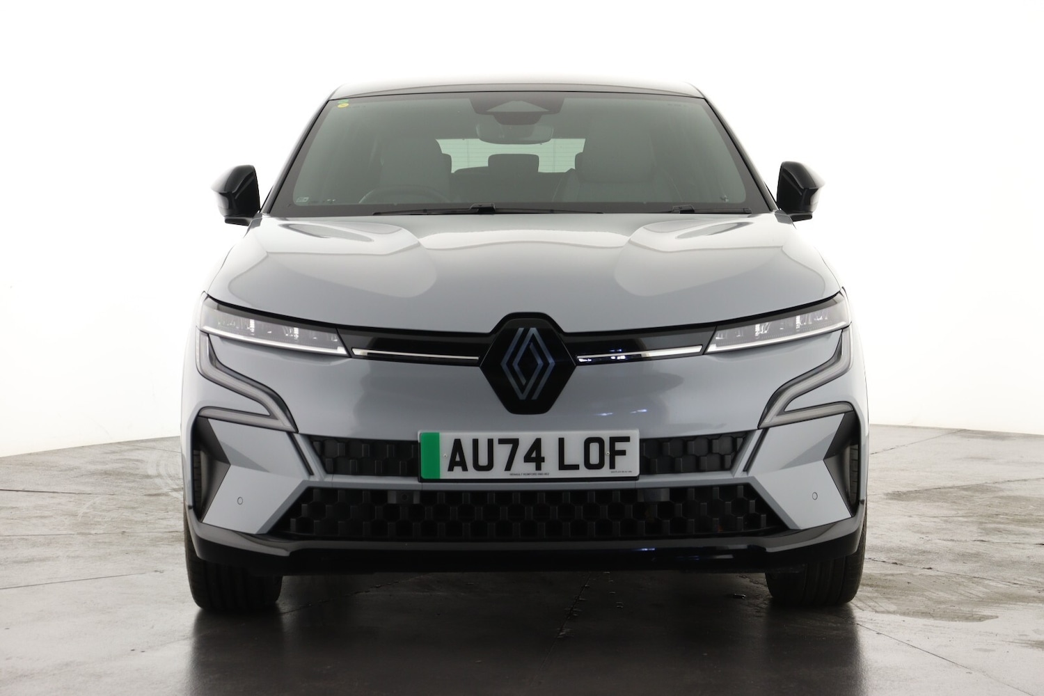 Used Renault Megane E Tech 2024 for sale - 76384526: Photo 5