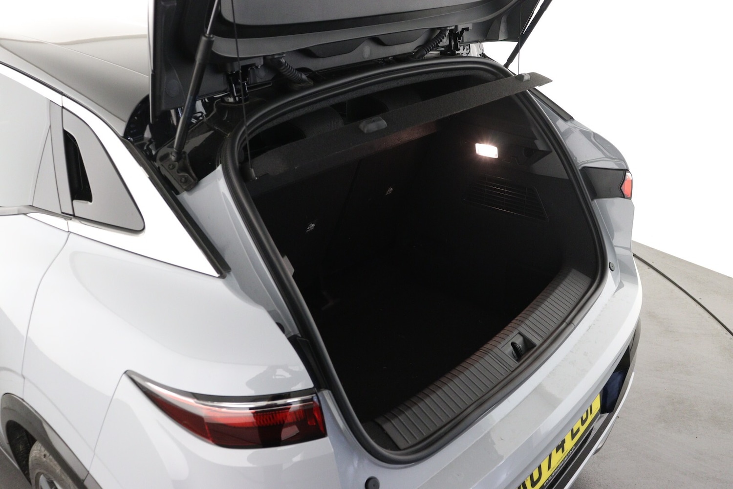 Used Renault Megane E Tech 2024 for sale - 76384526: Photo 9