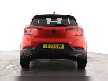 Used Renault Captur 2023 for sale - 75323837: Photo
