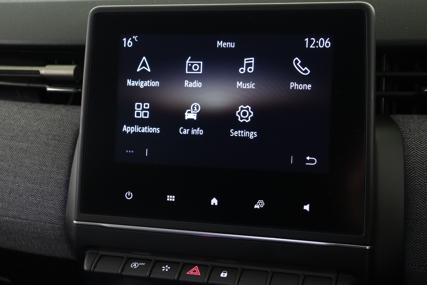 Used Renault Clio 2025 for sale - 77950590: Photo 19