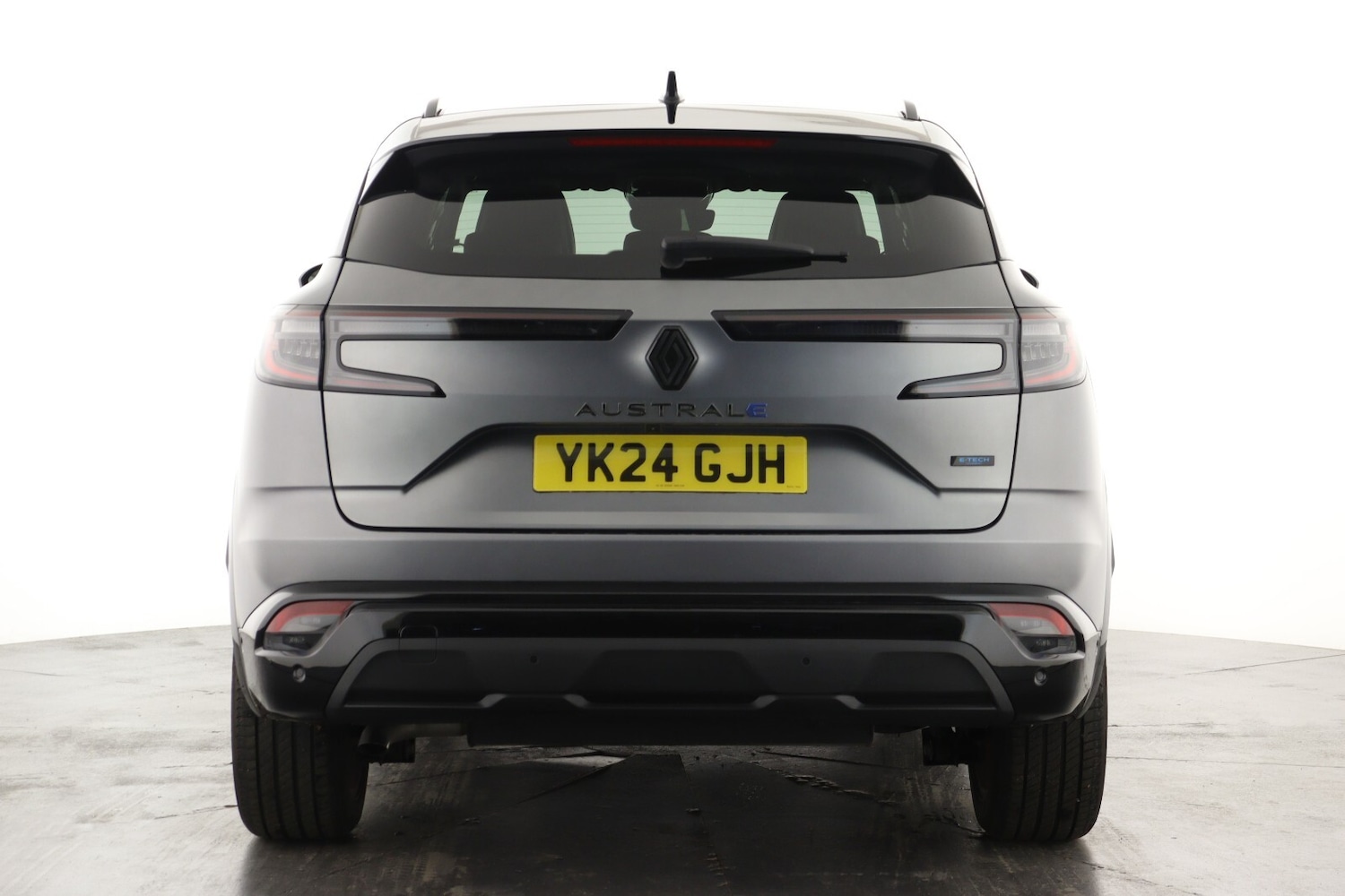 Used Renault Austral 2024 for sale - 76788307: Photo 2