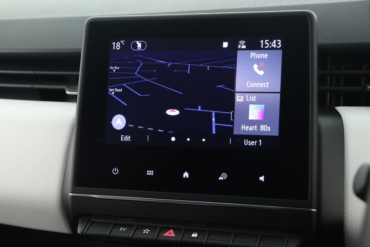 Used Renault Clio 2022 for sale - 76870021: Photo 16