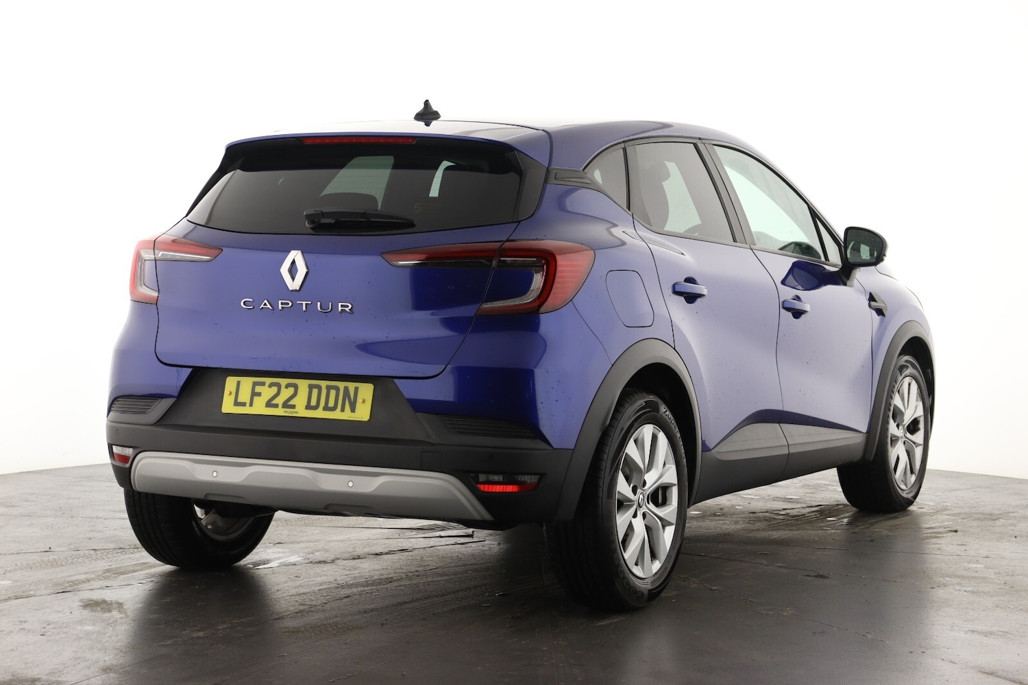 Used Renault Captur 2022 for sale - 77170435: Photo 3