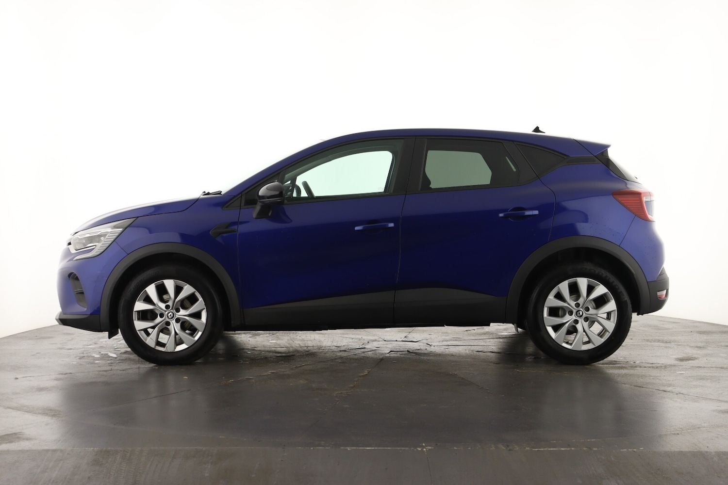 Used Renault Captur 2022 for sale - 77170435: Photo 8
