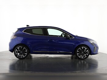 Used Renault Clio 2025 for sale - 76312053: Photo 4