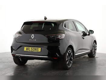 Used Renault Clio 2025 for sale - 76493930: Photo