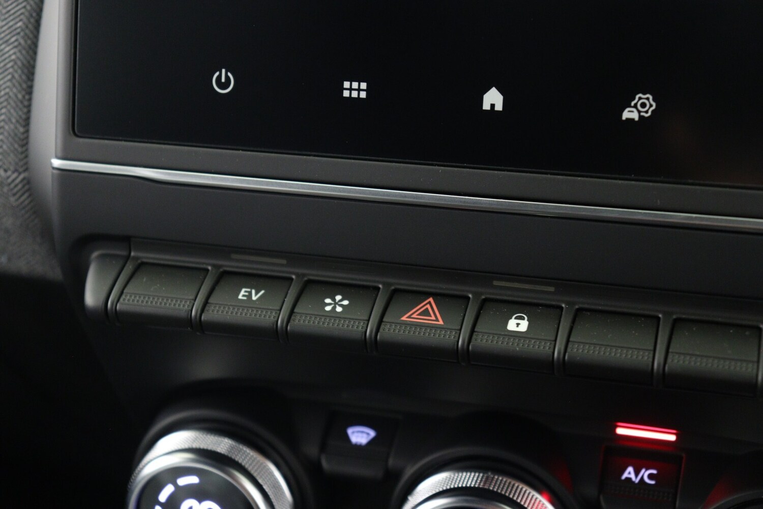 Used Renault Clio 2025 for sale - 78080903: Photo 23