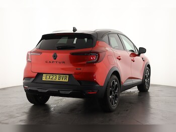 Used Renault Captur 2023 for sale - 75910493: Photo