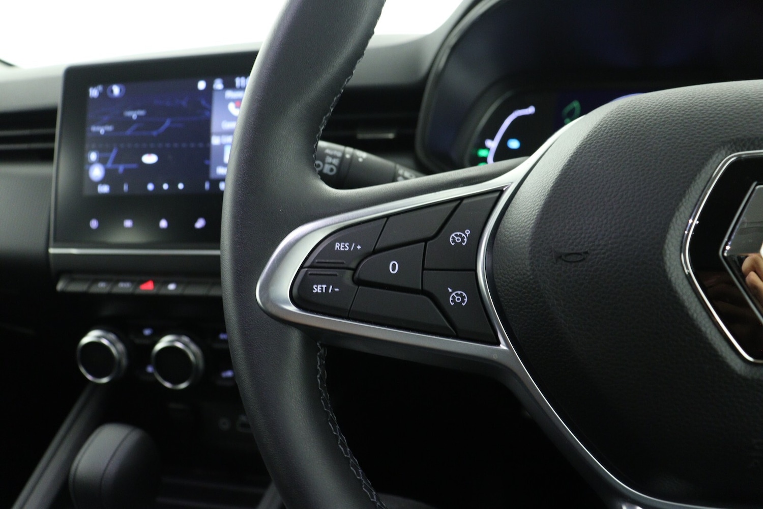 Used Renault Clio 2023 for sale - 76556925: Photo 19