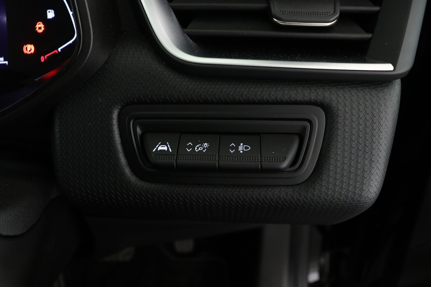 Used Renault Clio 2023 for sale - 76556925: Photo 21