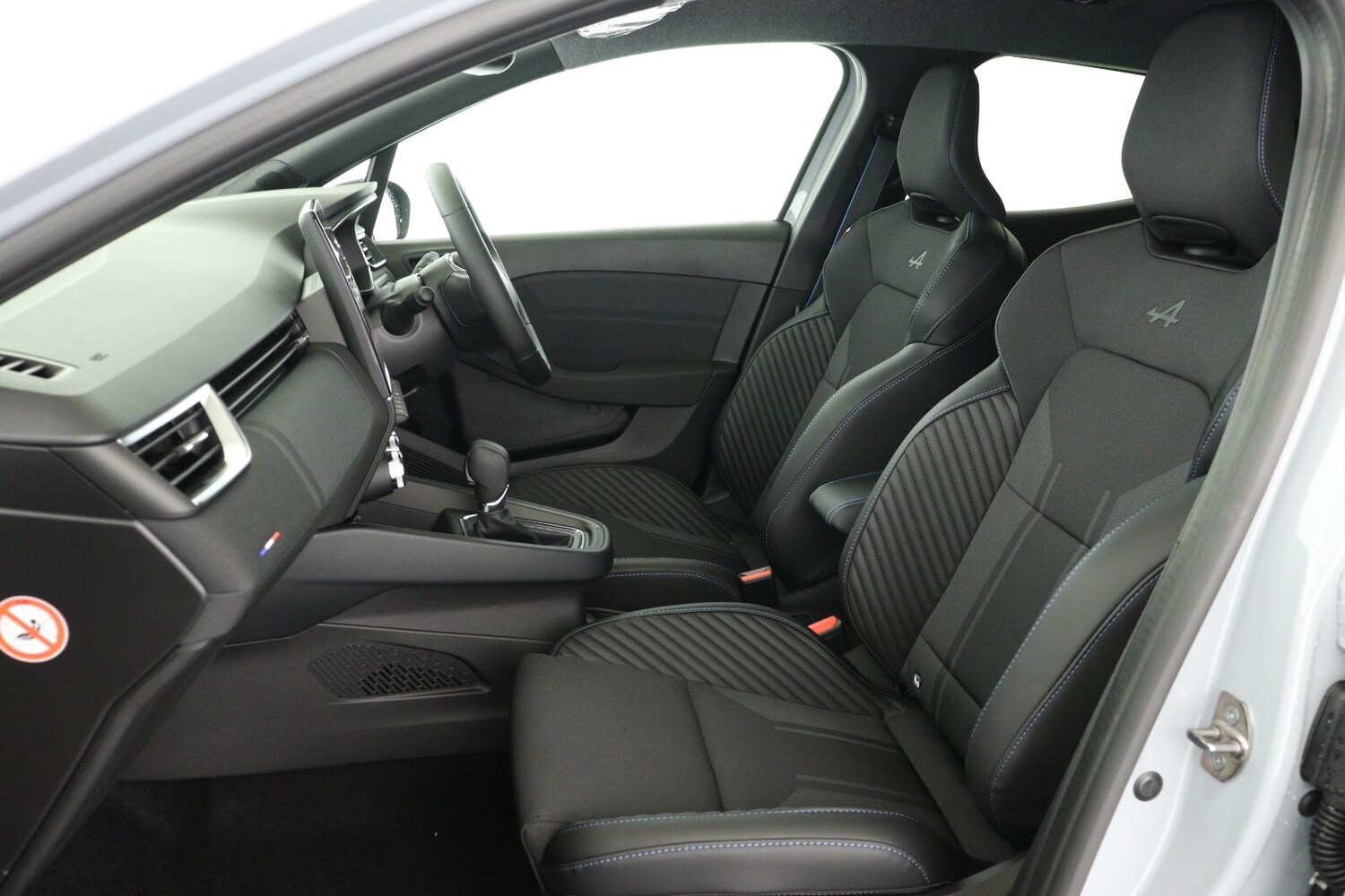 Used Renault Clio 2026 for sale - 77457818: Photo 10