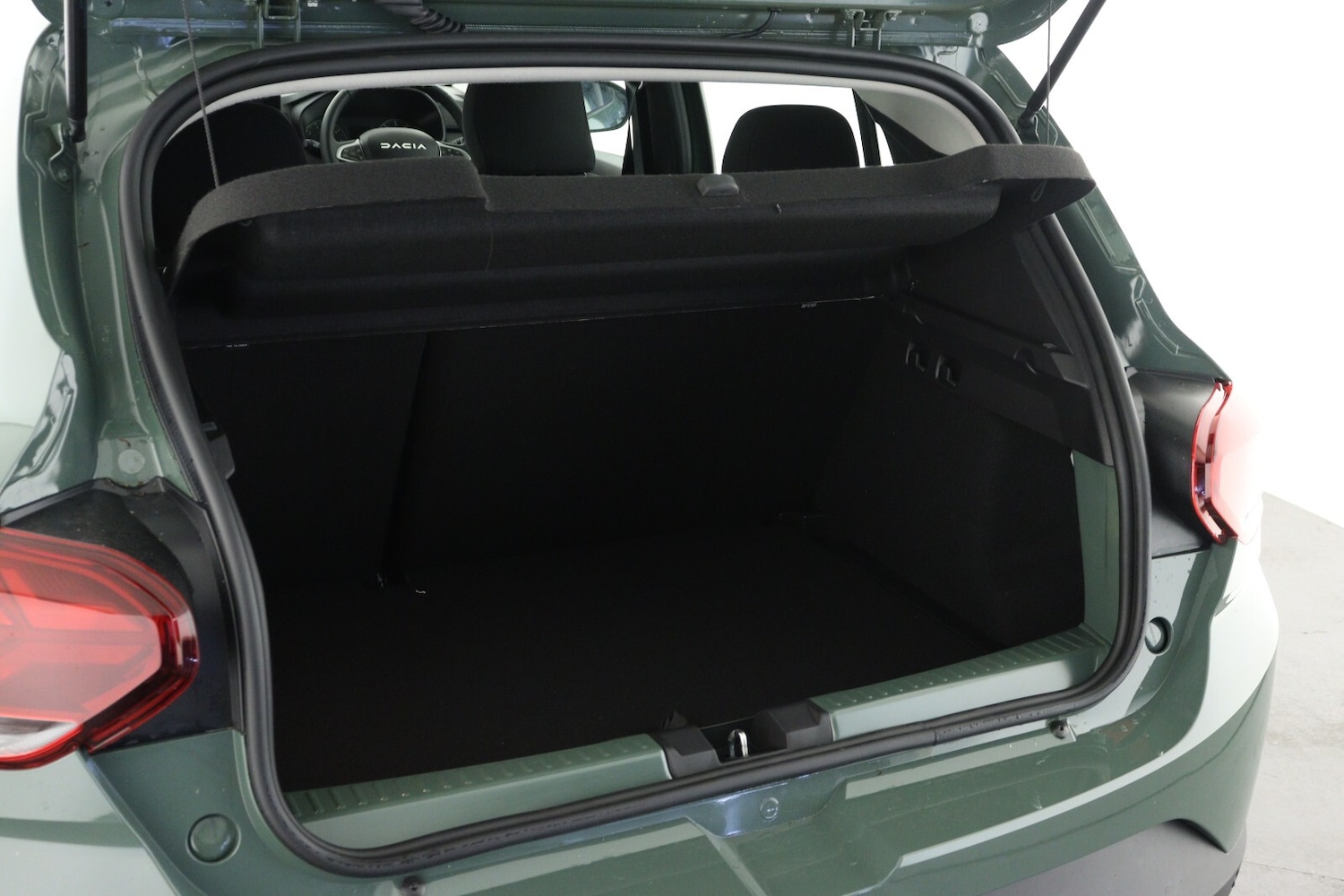 Used Dacia Sandero Stepway 2025 for sale - 76871953: Photo 9