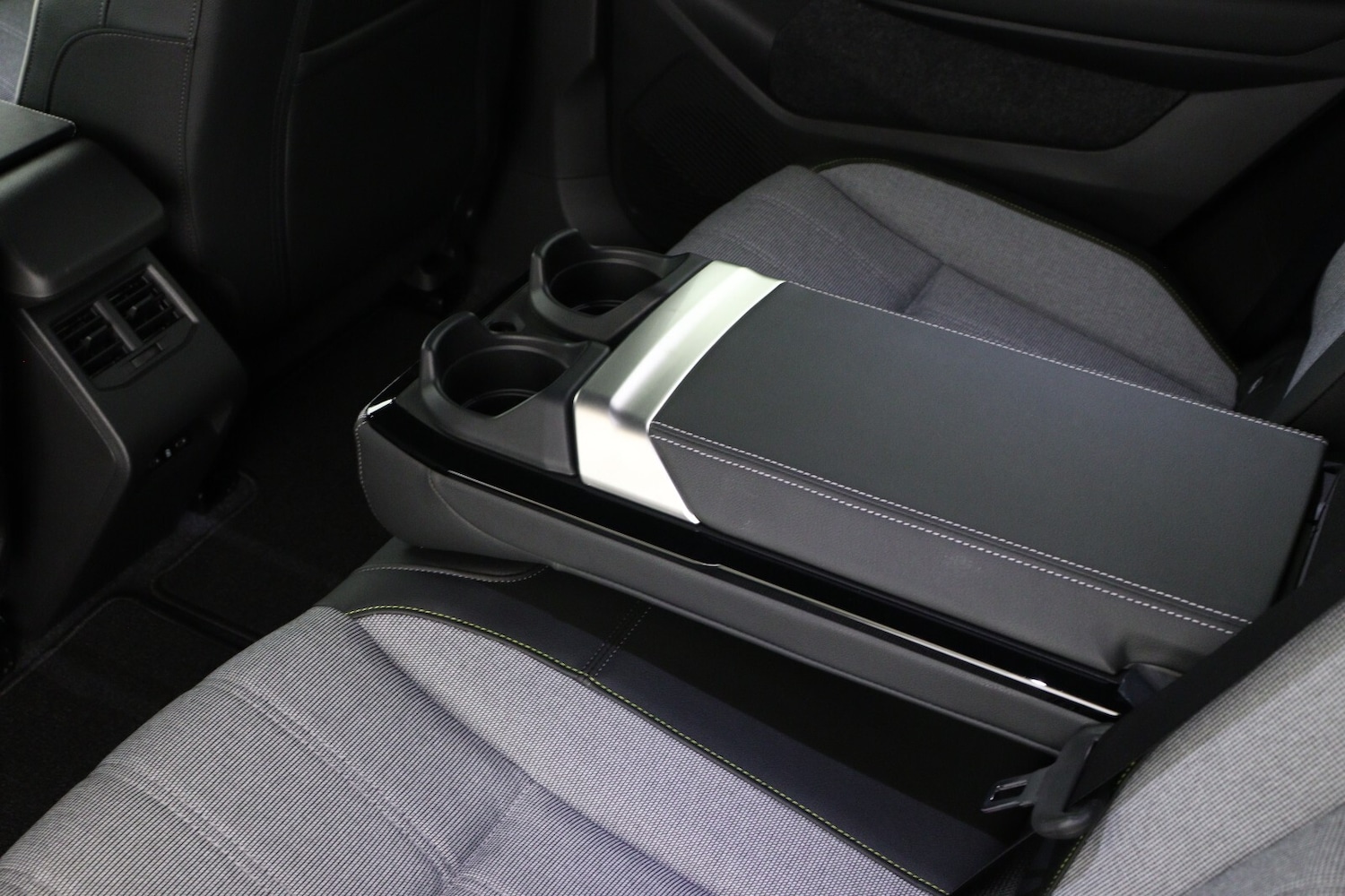 Used Renault Scenic E-Tech 2025 for sale - 76615436: Photo 15